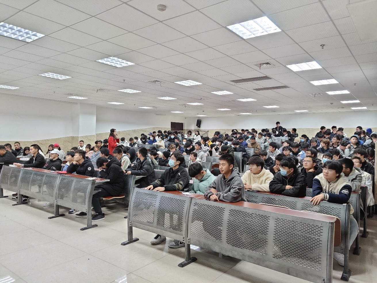 图片4.png 图片4.png