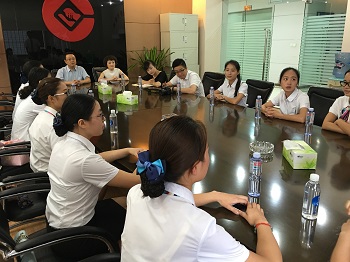 乐山市商业银行实习.JPG 乐山市商业银行实习.JPG